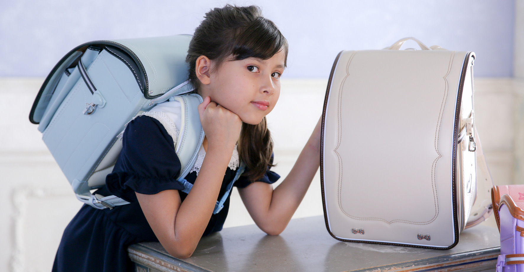 女の子に人気のランドセルの色は？ランキング形式で紹介！| 2025年度